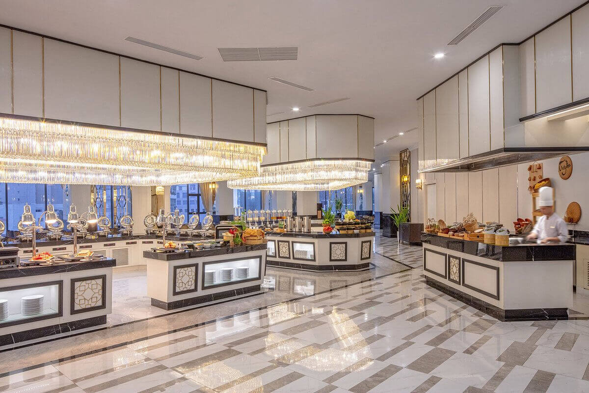 buffet-melia-vinpearl-nha-trang-empire