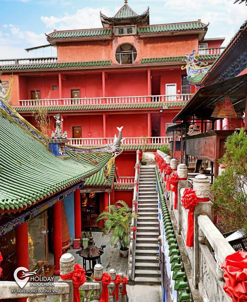 chua-quan-am-du-lich-mong-cai-dong-hung-kynghidongduong-001