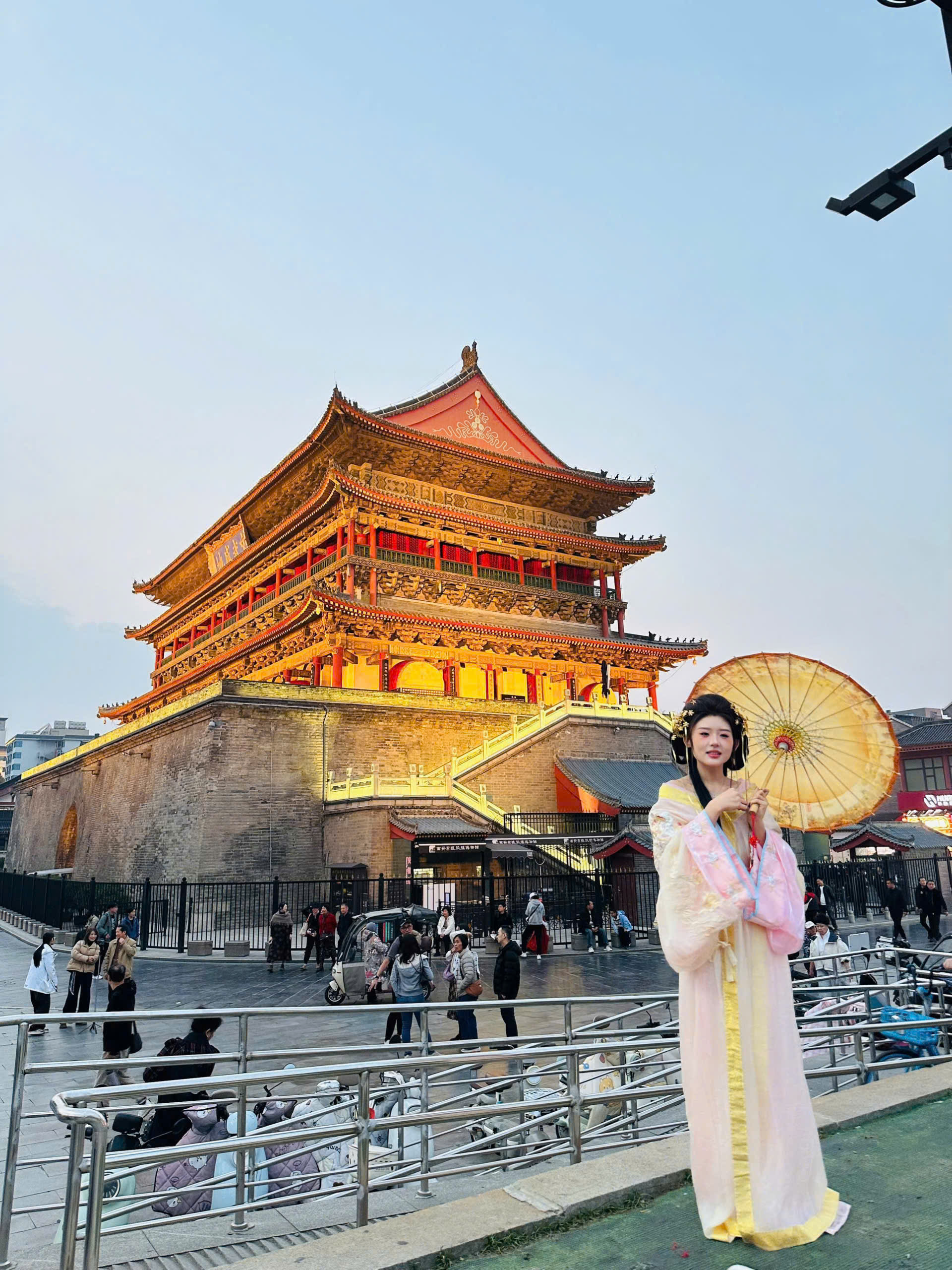 z7307302623169_9c2f68f75fd1d8bf7a4998413121c001